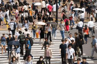 外线不准！张宁22中9得到22分7板3助 绝杀三分遗憾不中